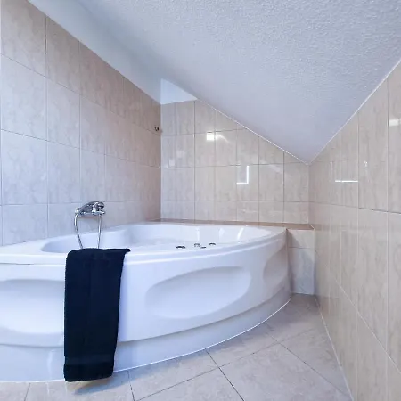 Alpha شقة كريفيلد