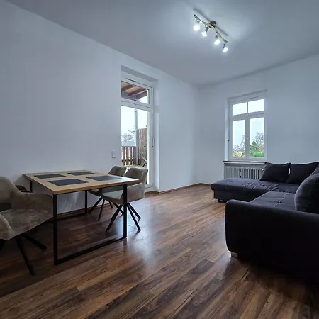 Alpha Apartment *