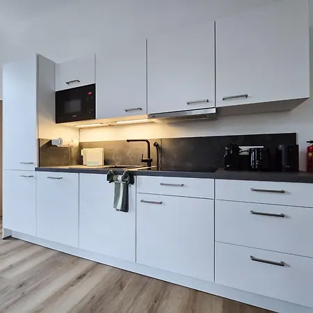 Alpha 克雷费尔德